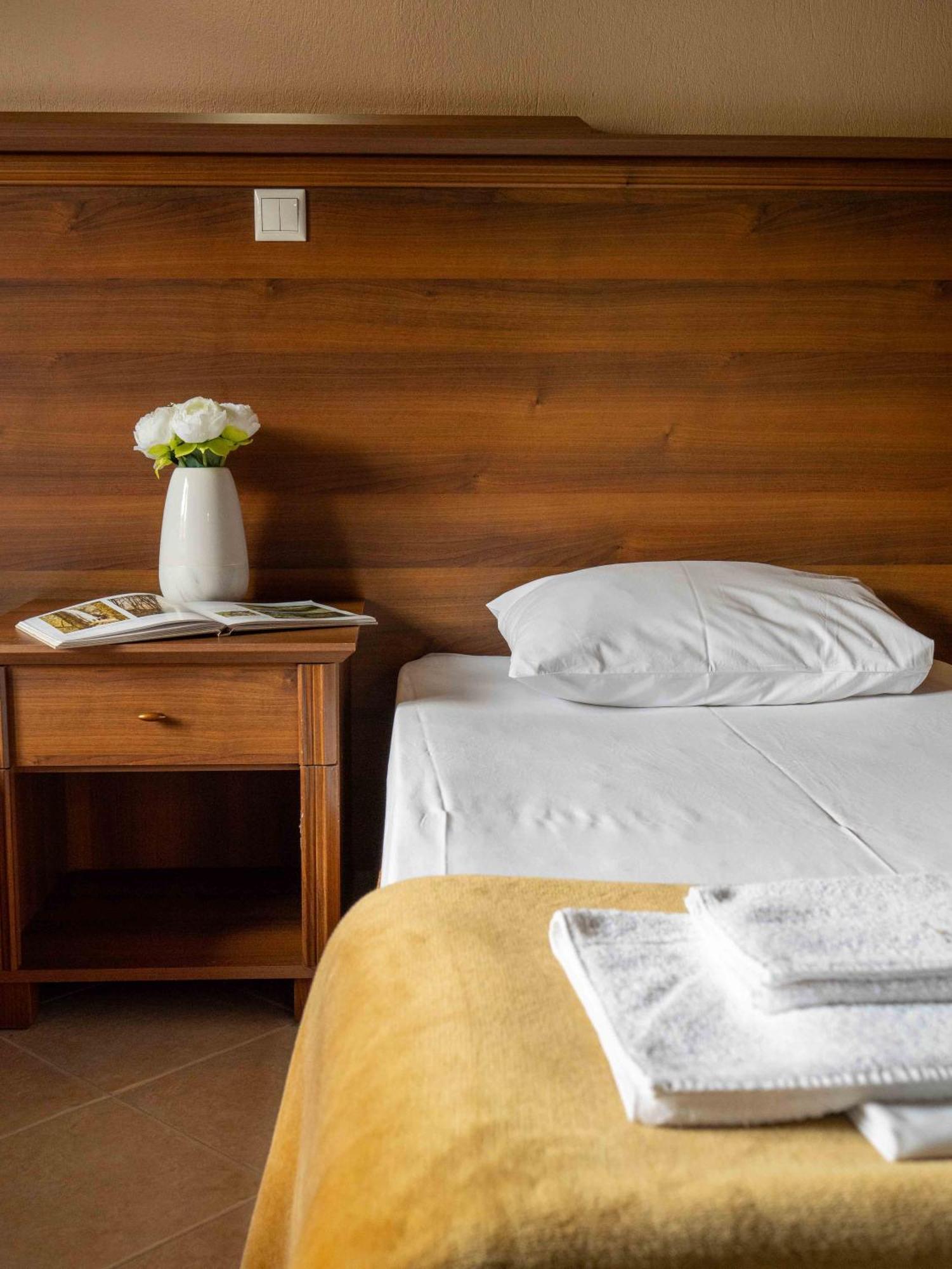 Karyon Apartments Kariofiton Ngoại thất bức ảnh